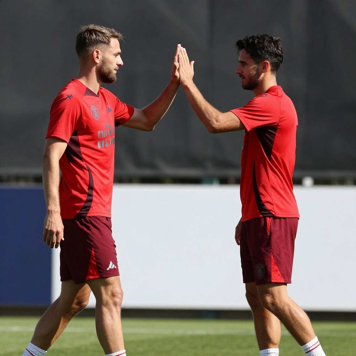 70 triệu bảng và cột số 0: Carlos Baleba, bản hợp đồng chưa từng chạm bóng của Man United